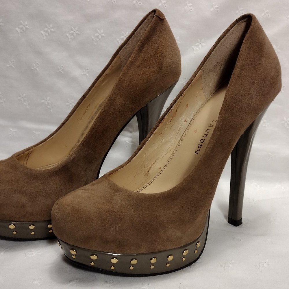 🌎 IOB Chinese Laundry || 5.25" "Free Fallin'" Studded Suede Stilettos